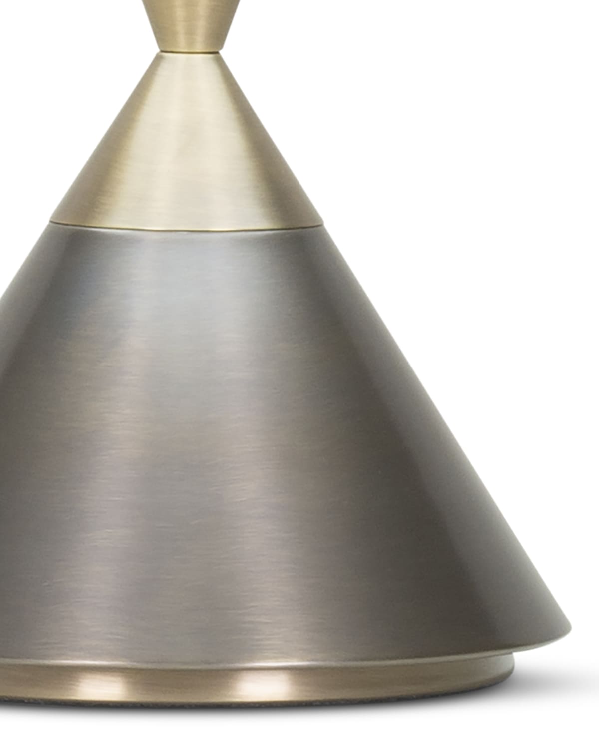 ontario-brass-bronze-table-lamp-closeup-4099