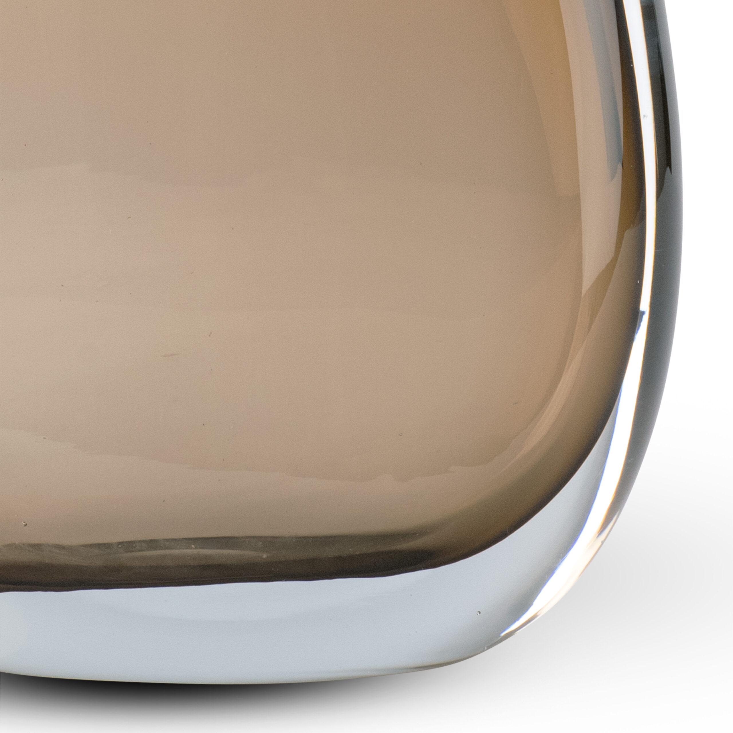 albion-beige-glass-table-lamp-closeup-4579