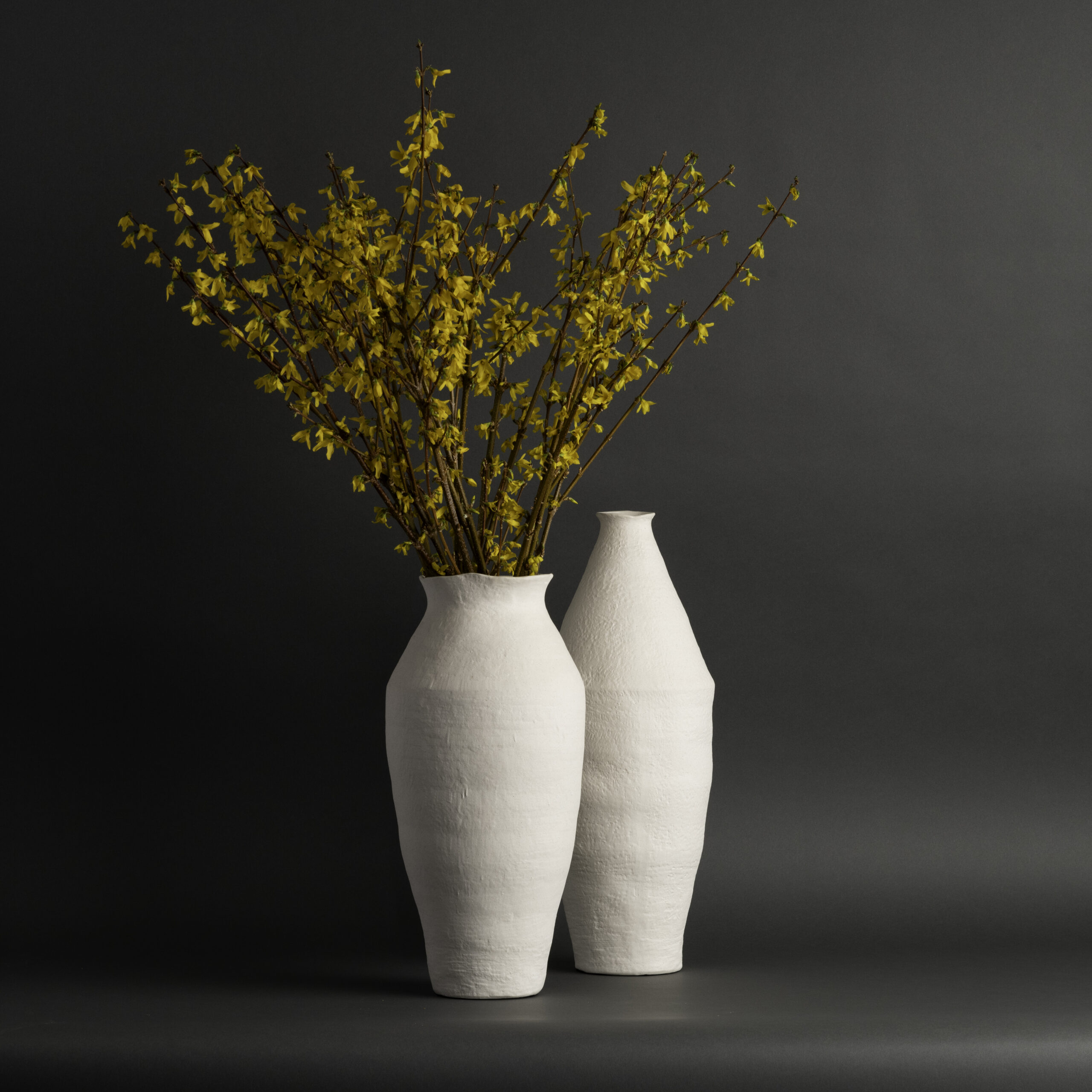 amy-white-ceramic-vase-group-01-7141