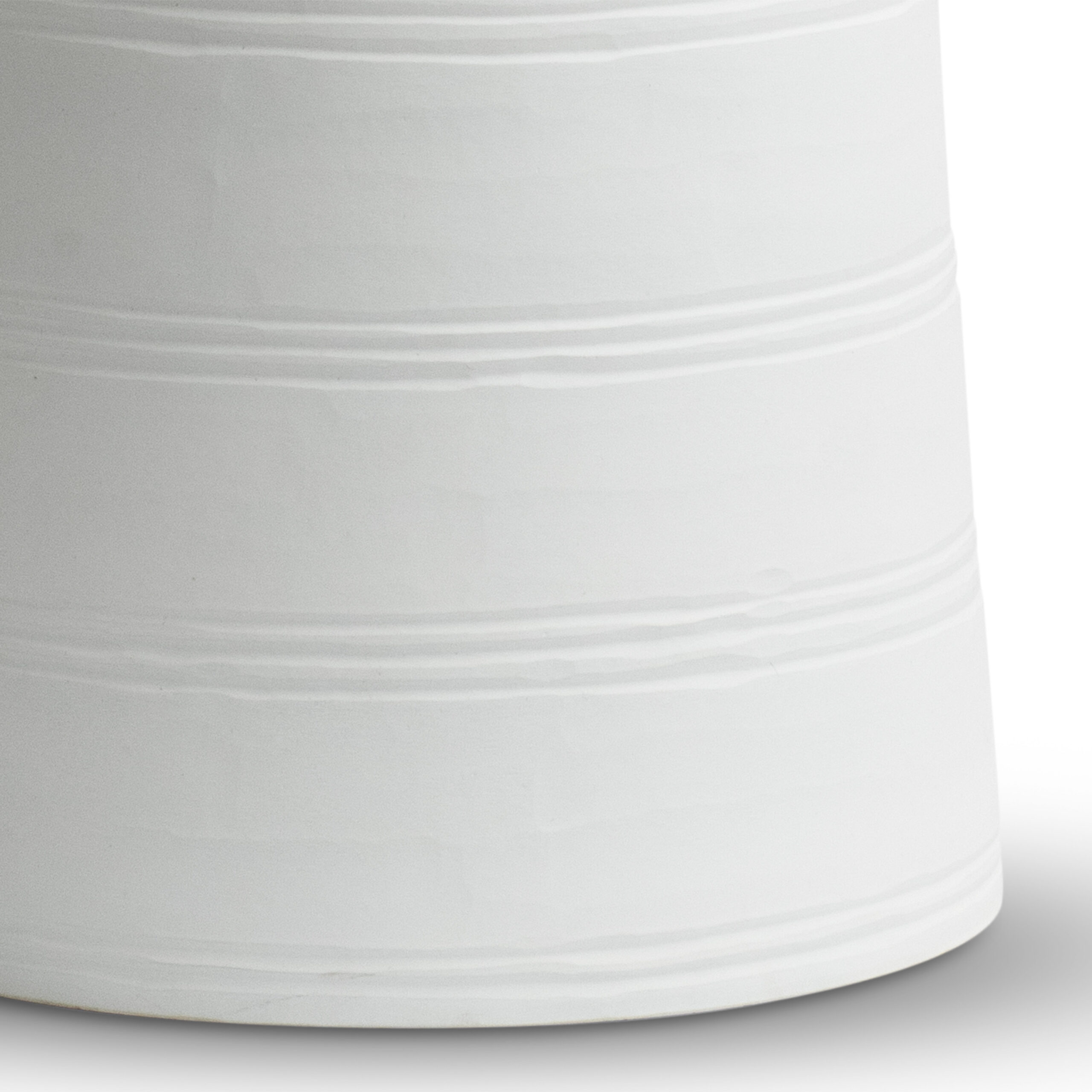 annabelle-white-glass-table-lamp-closeup-4010