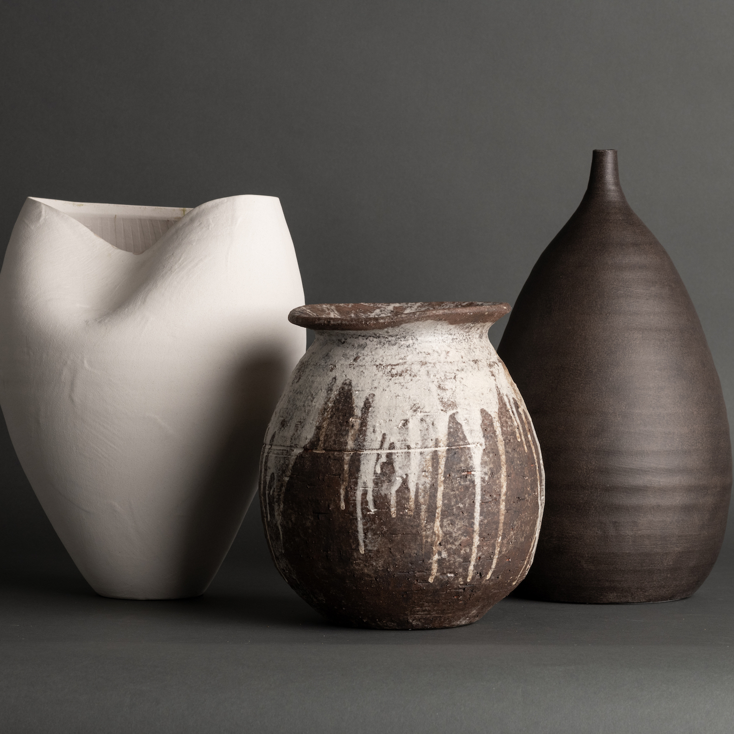 cynthia-brown-ceramic-vase-group-03-7103