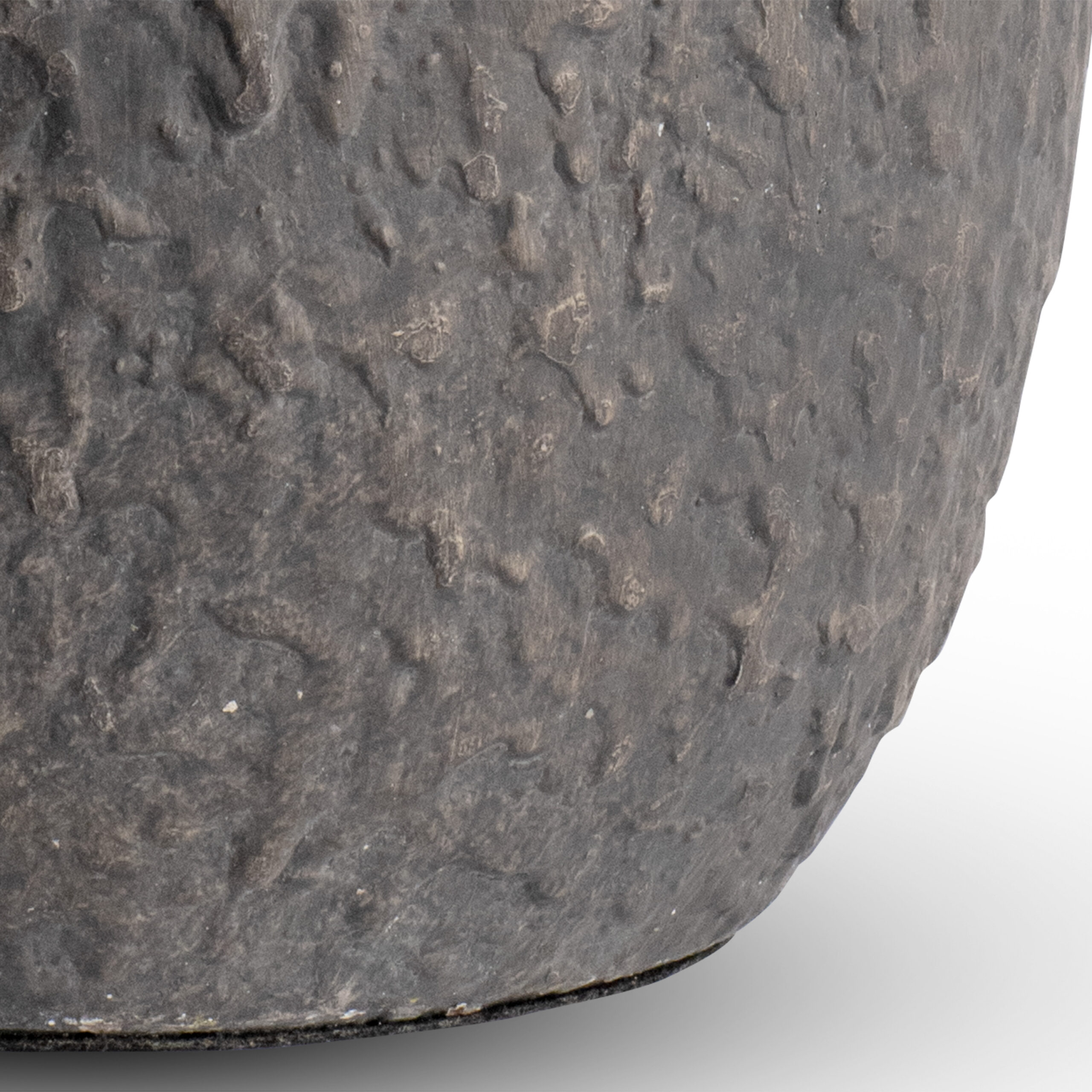 teddy-brown-ceramic-table-lamp-closeup-4588