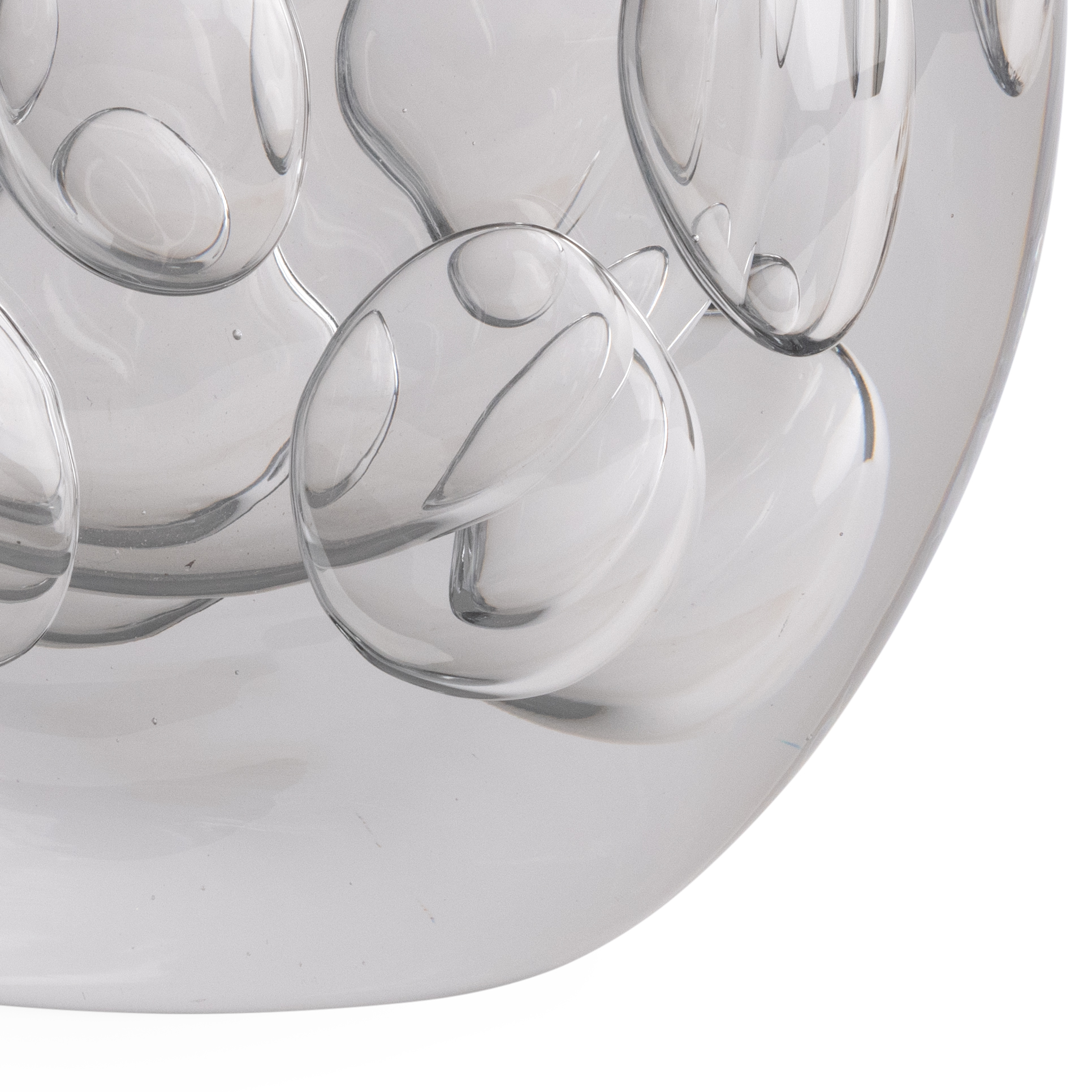 whitney-clear-glass-vase-closeup-7122