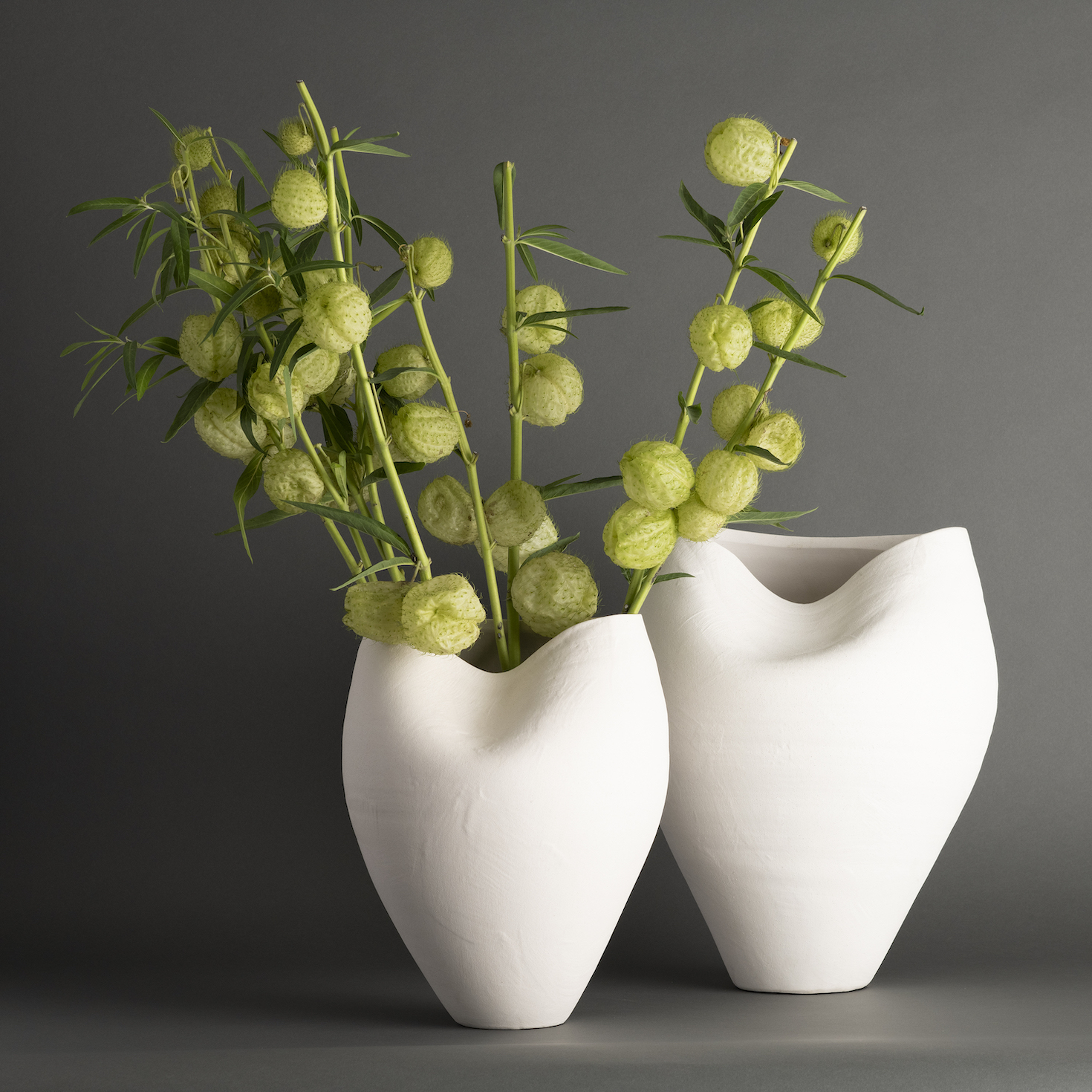 zenith-black-ceramic-vase-group-01-7124