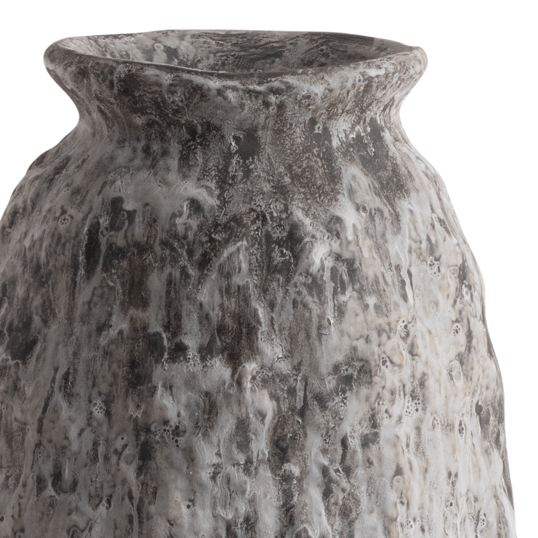 maya-small-grey-ceramic-vase-closeup-7213