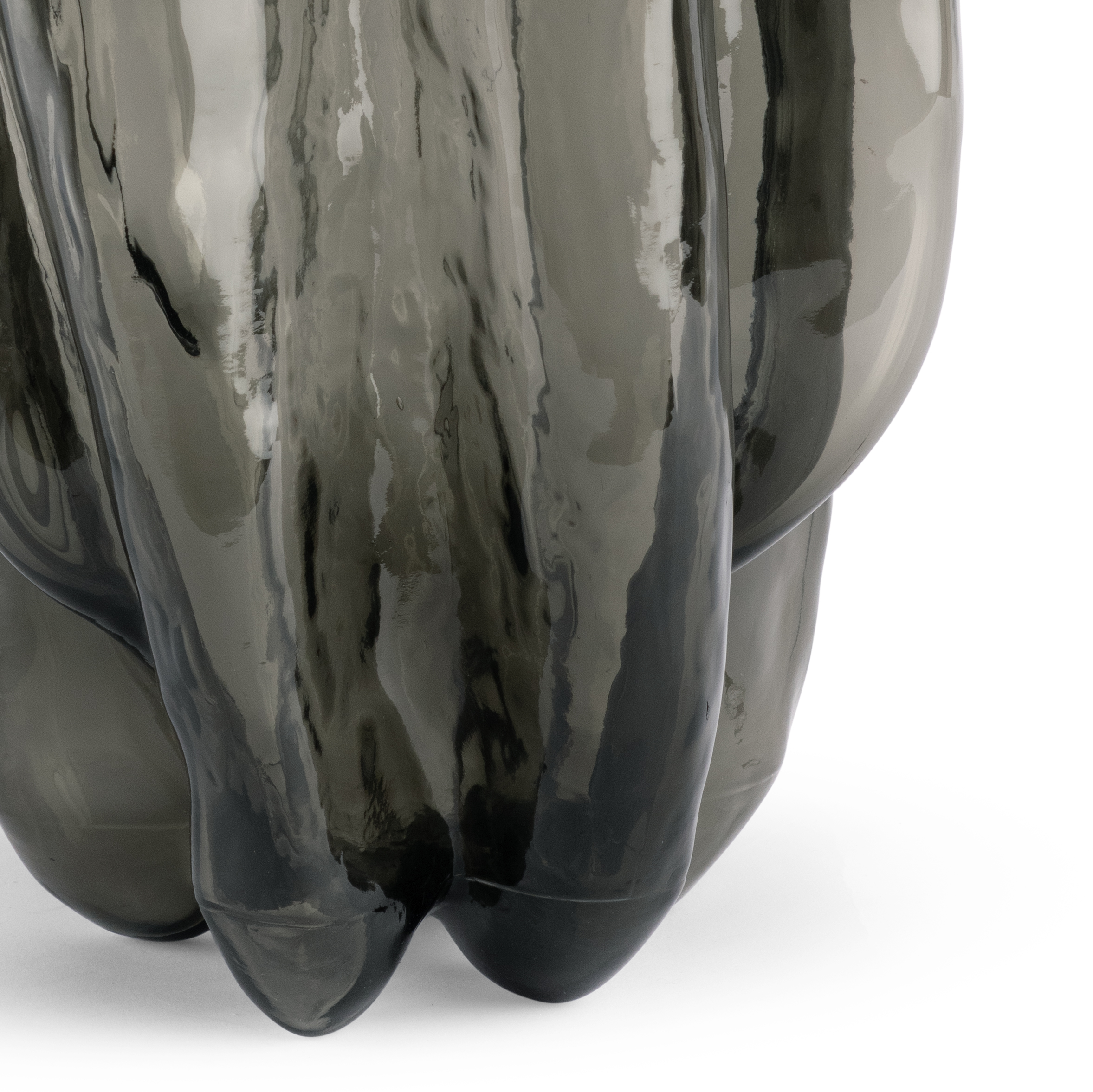 hudson-grey-glass-vase-closeup-7230