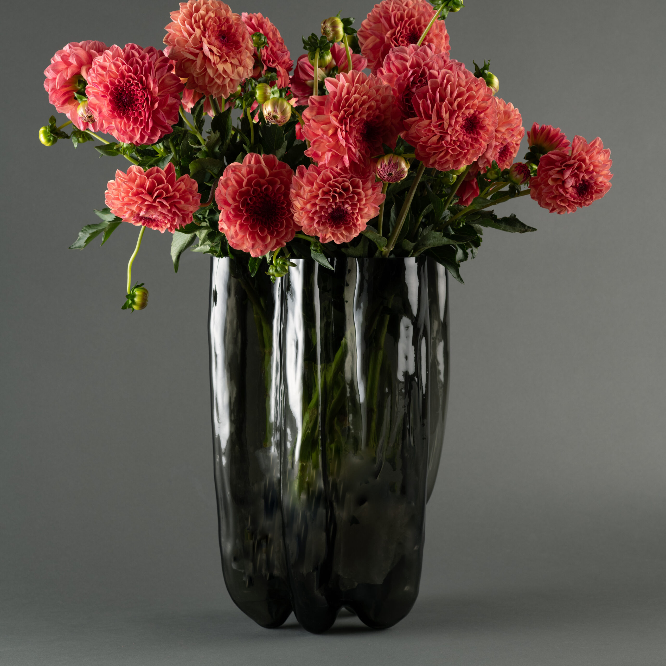 hudson-grey-glass-vase-group-01-7230