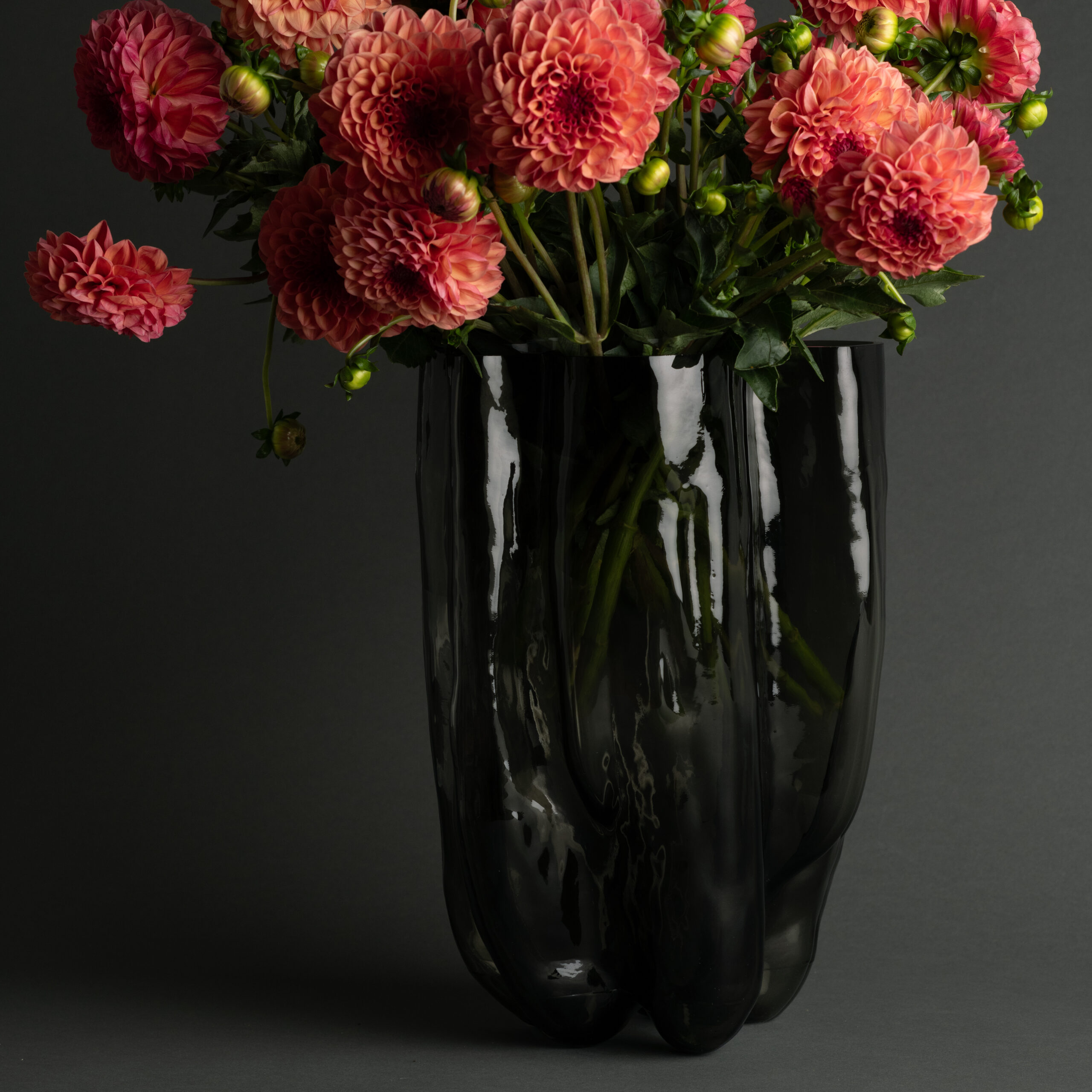hudson-grey-glass-vase-group-03-7230