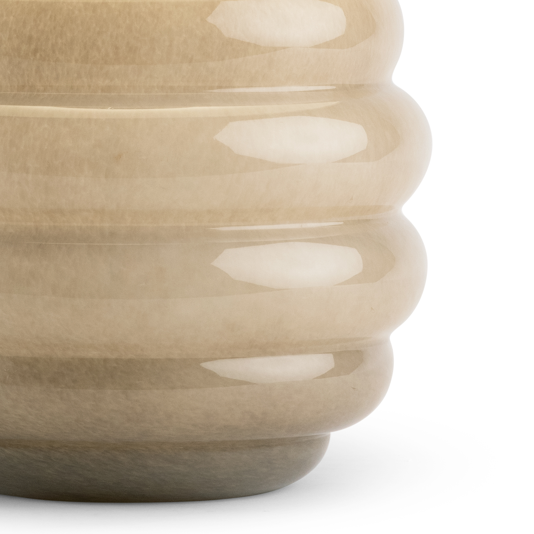 tristan-beige-glass-table-lamp-closeup-4772