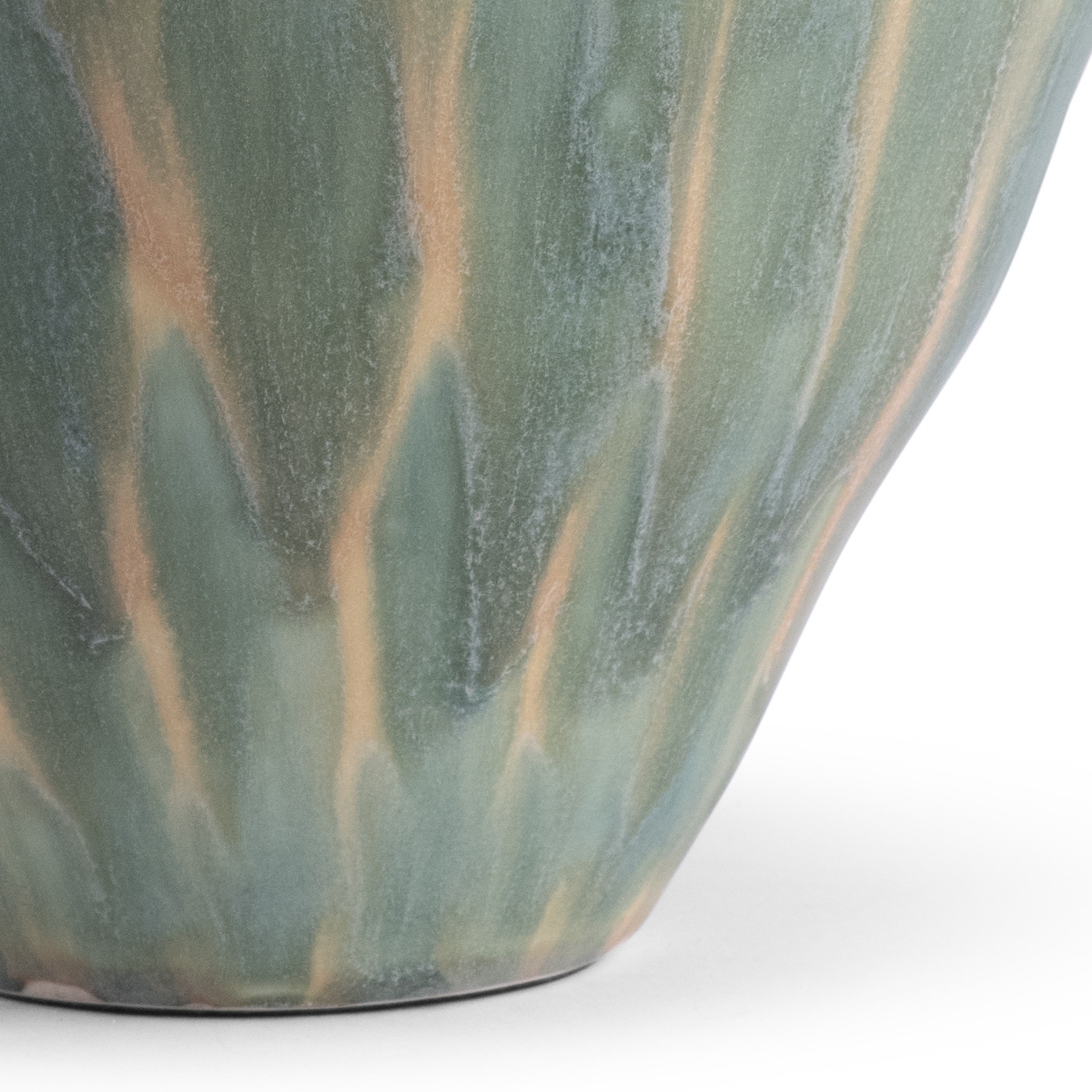 xavier-blue-ceramic-vase-closeup-7224